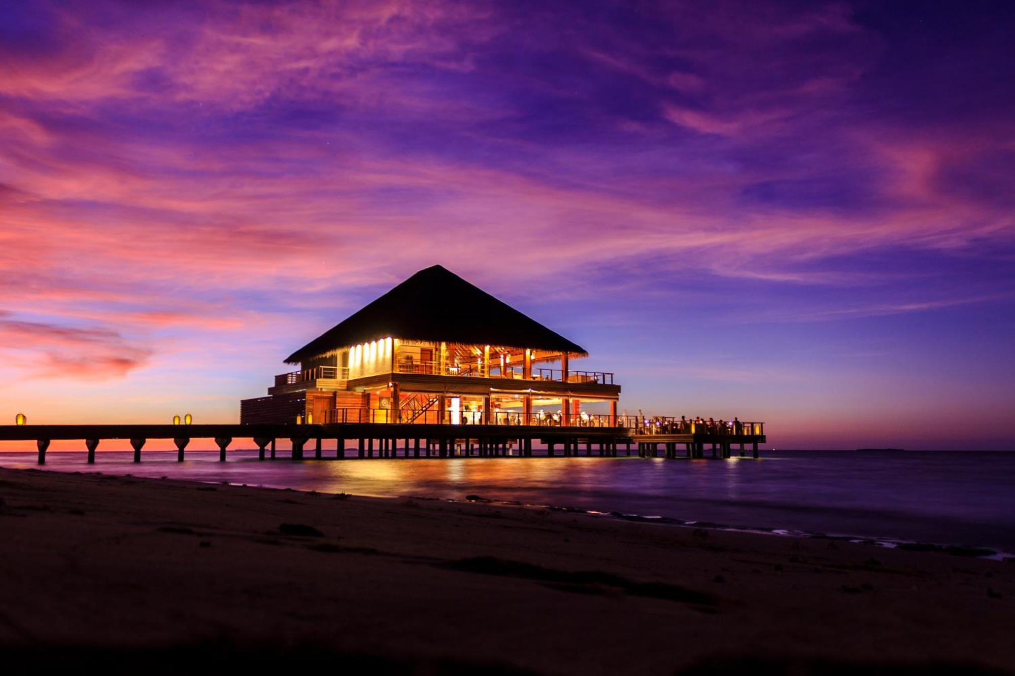 Resort Dusit Thani Maldives - 50 Percent Discount On Transfers For Until 20 Dec 2025