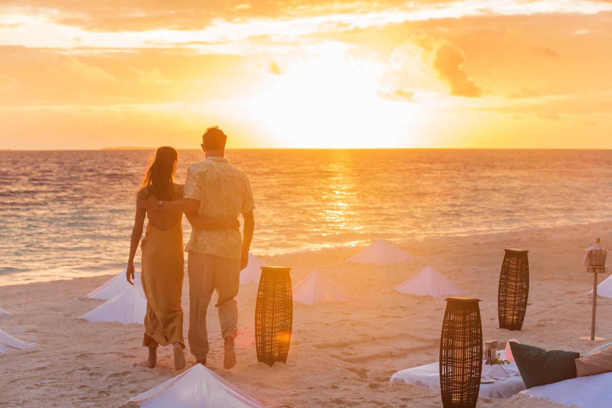 Resort Dusit Thani Maldives - 50 Percent Discount On Transfers For Until 20 Dec 2025 5*