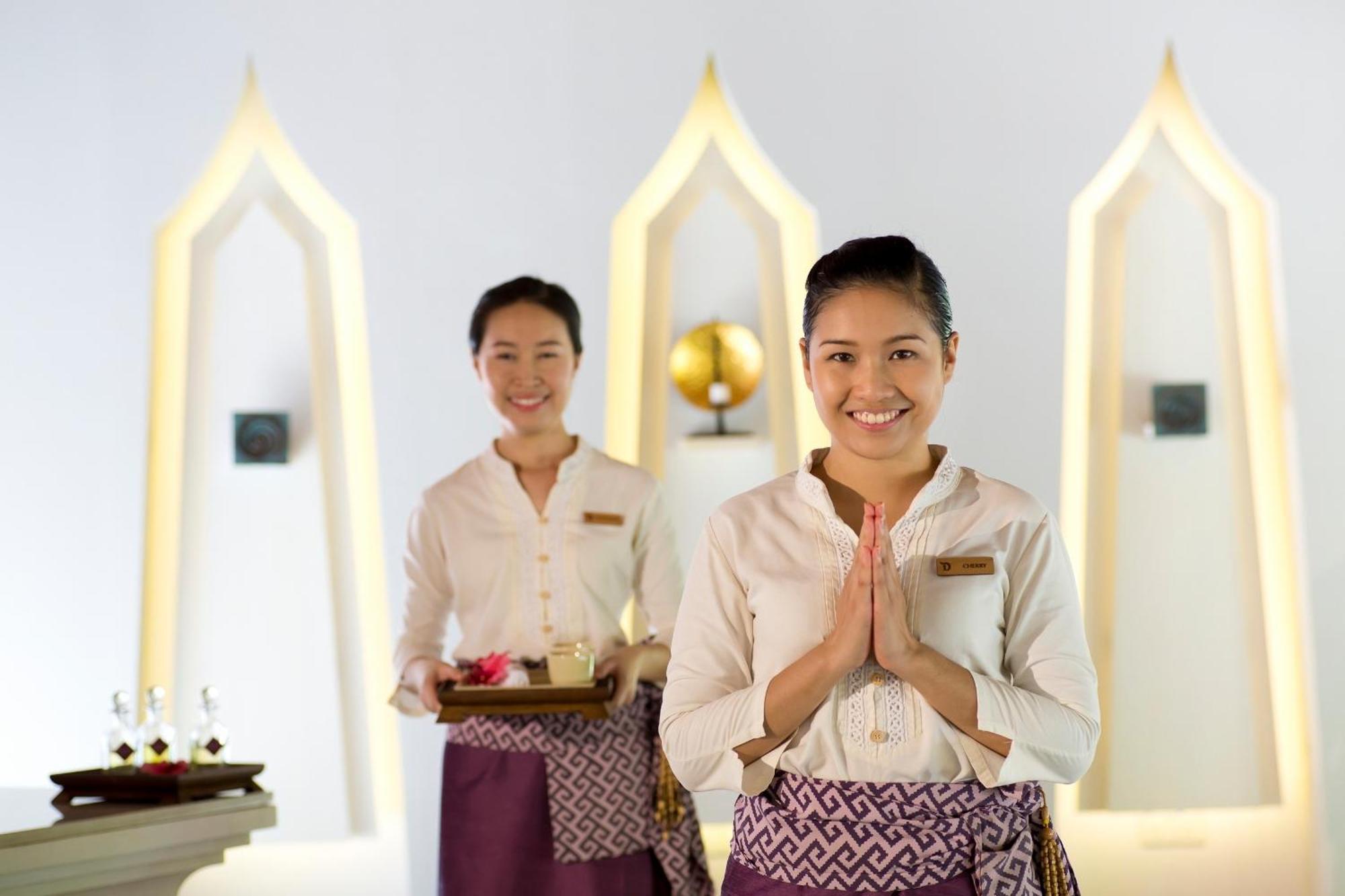 Resort Dusit Thani Maldives - 50 Percent Discount On Transfers For Until 20 Dec 2025 5*
