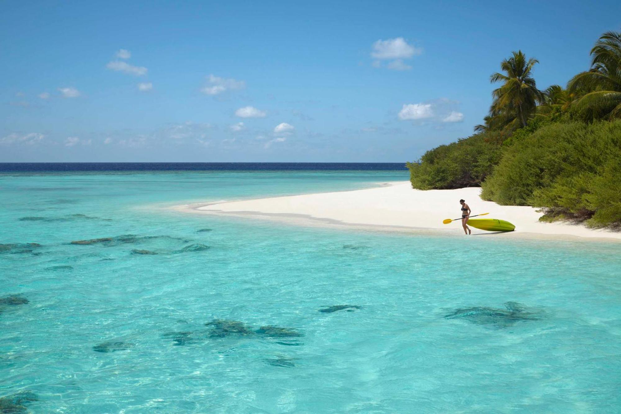 Resort Dusit Thani Maldives - 50 Percent Discount On Transfers For Until 20 Dec 2025 5*