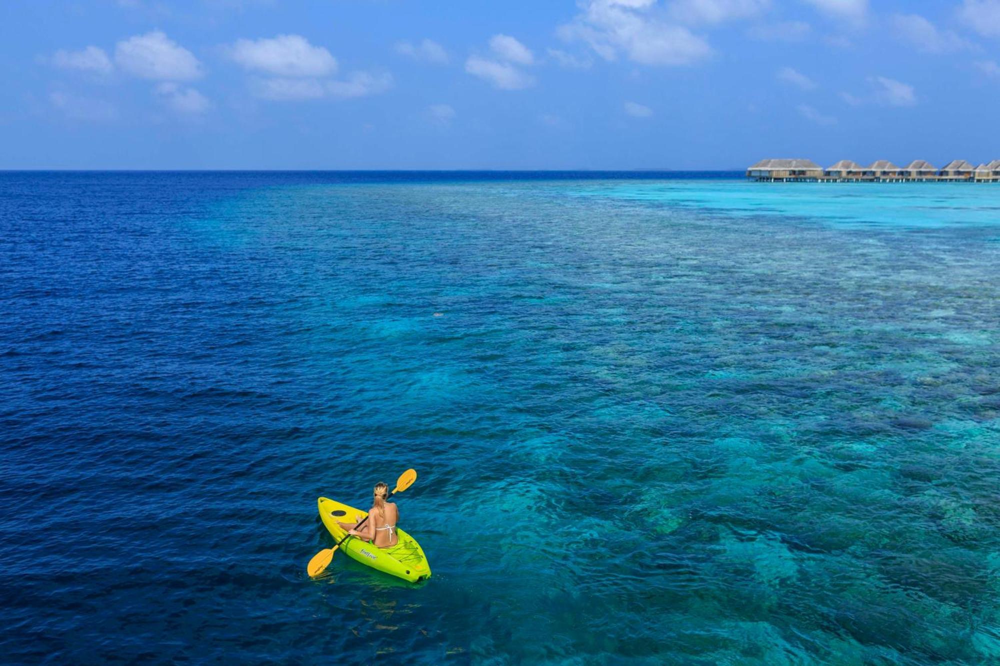 Resort Dusit Thani Maldives - 50 Percent Discount On Transfers For Until 20 Dec 2025 5*