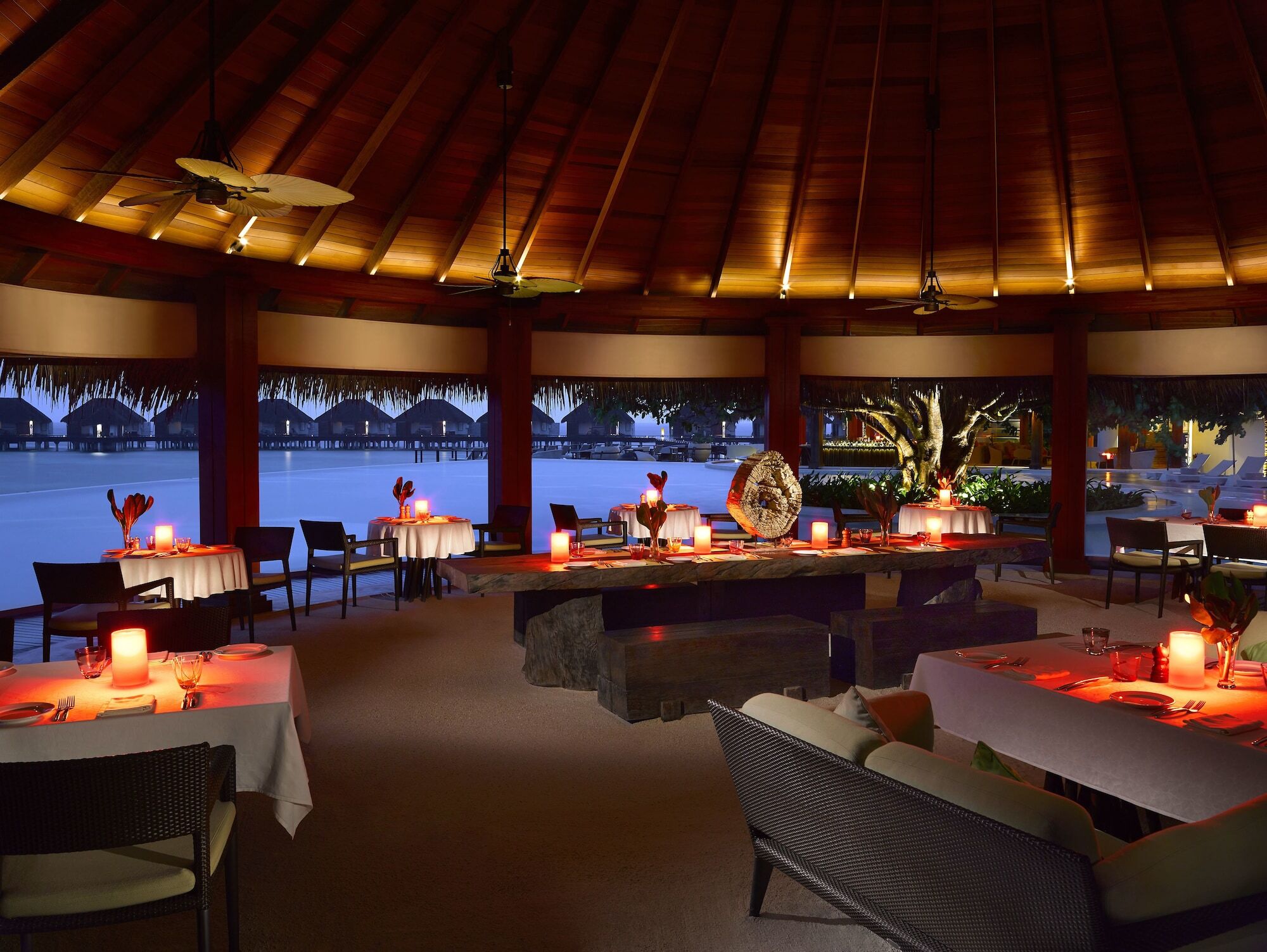 Resort Dusit Thani Maldives - 50 Percent Discount On Transfers For Until 20 Dec 2025 5*